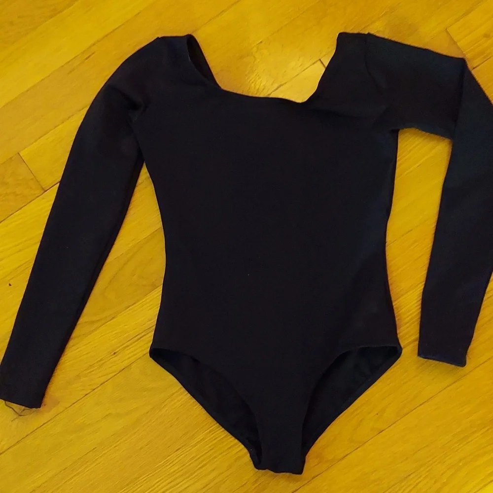 Capezio Black Leotard Large Girls 10-12 Long Sleeve Perfect Ballet Dance